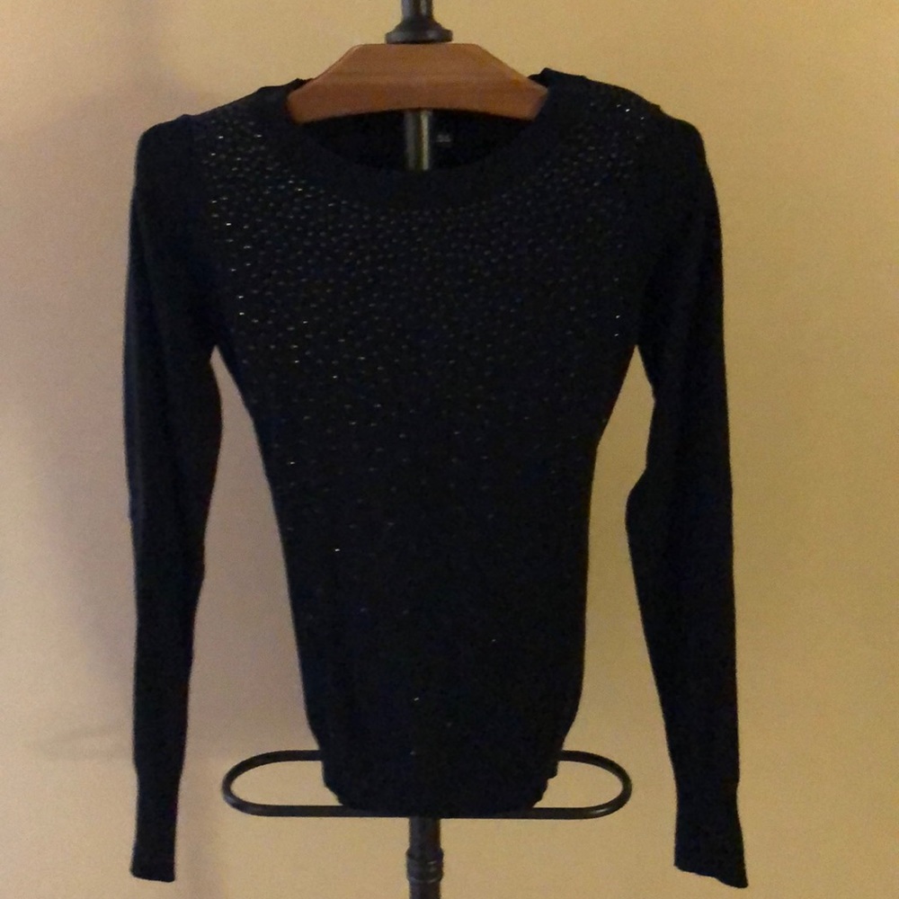 Express Sweater - Picture 2 of 3